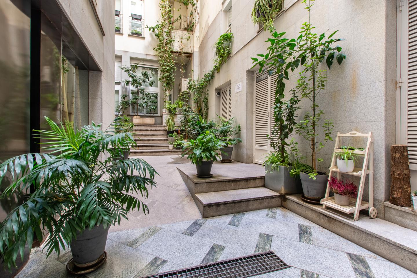 pisos en madrid · calle-de-las-huertas-28012 1450€