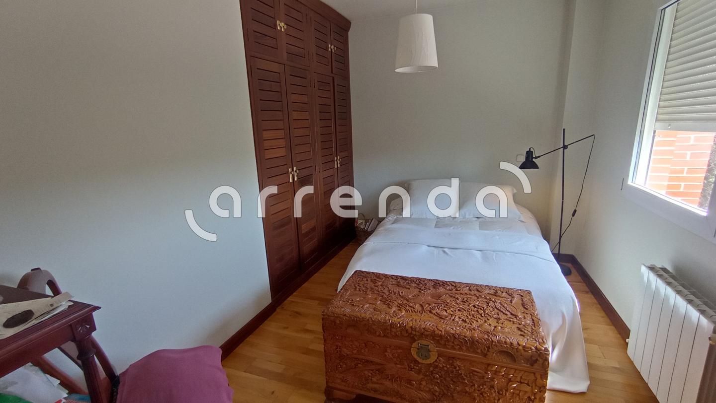 villas en villalbilla · calle-almeria-28810 1050000€