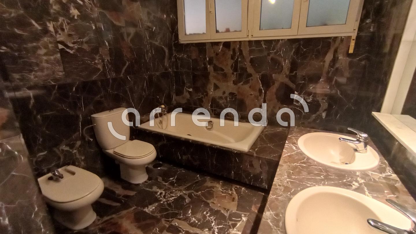 villas en villalbilla · calle-almeria-28810 1050000€