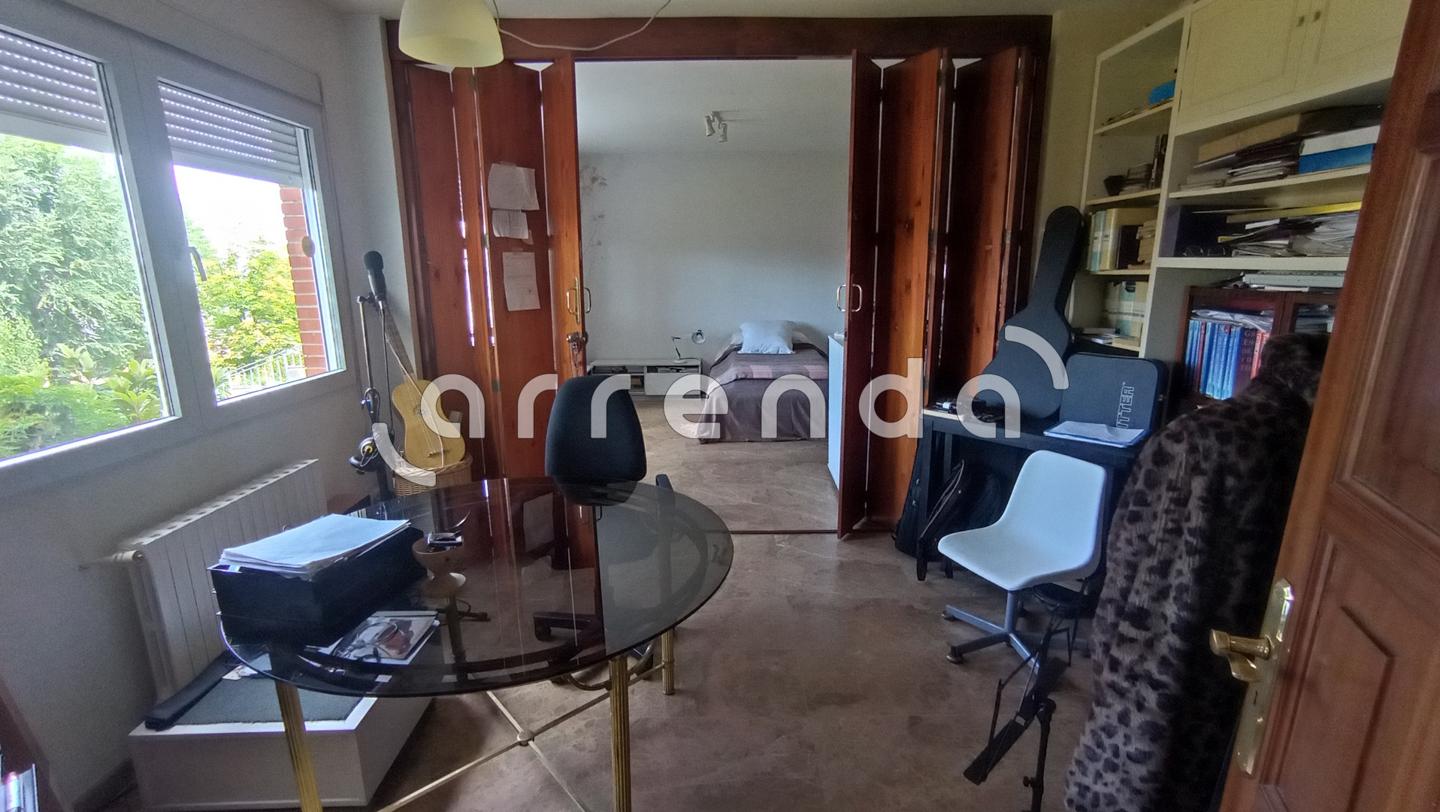 villas en villalbilla · calle-almeria-28810 1050000€