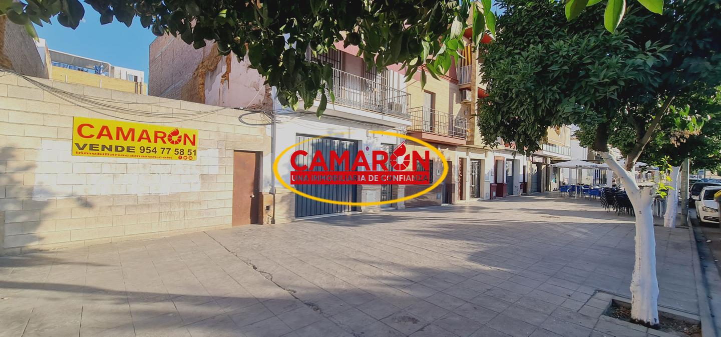 Terreno en venta en Coria del Río de 162 m2 REF:03448