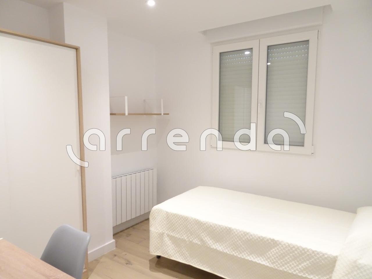 pisos en santander · calle-blas-cabrera-39006 890€