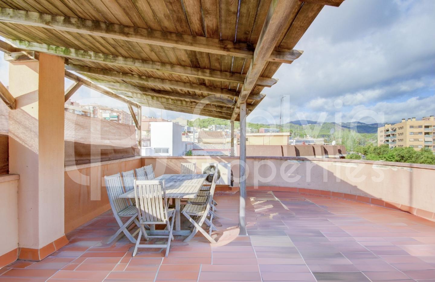 Casa / chalet en Avinguda de la Riera de Sant Llorenç, Gavà, Barcelona de 254 m2