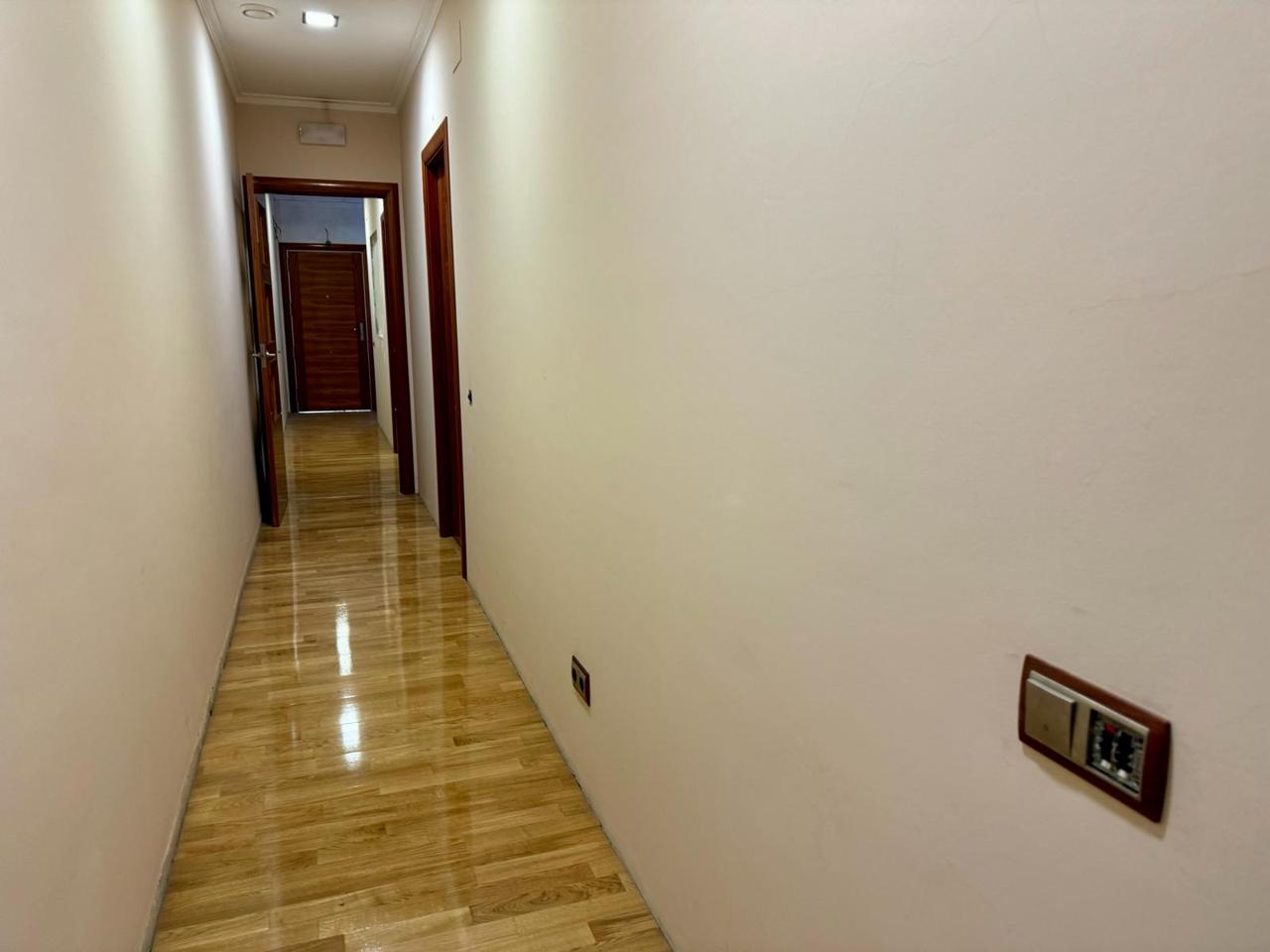 local en montcada-i-reixac · montcada-centro 119900€