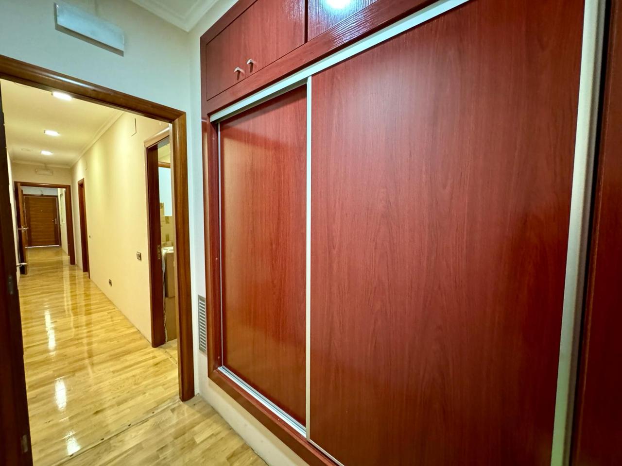 local en montcada-i-reixac · montcada-centro 119900€
