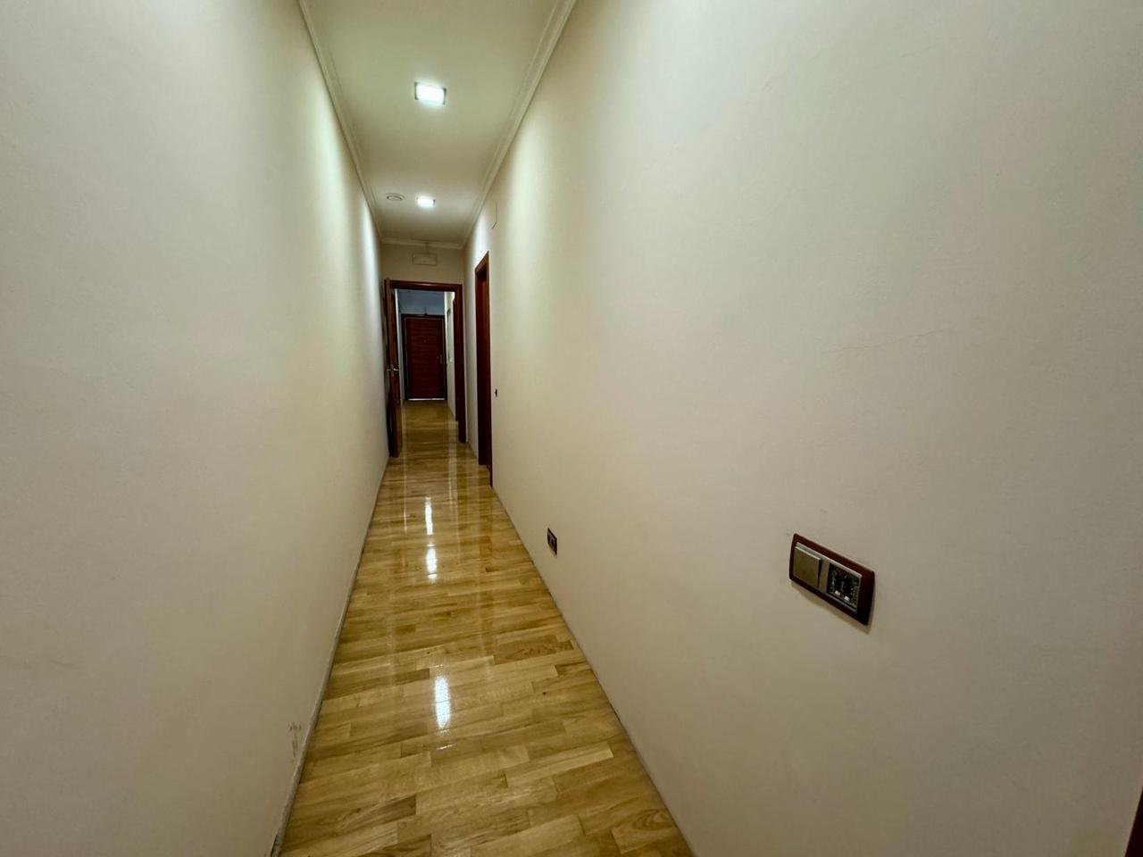 local en montcada-i-reixac · montcada-centro 119900€