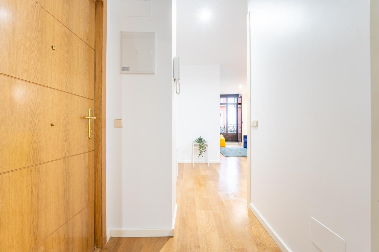 pisos en madrid · calle-de-la-magdalena-28012 2200€