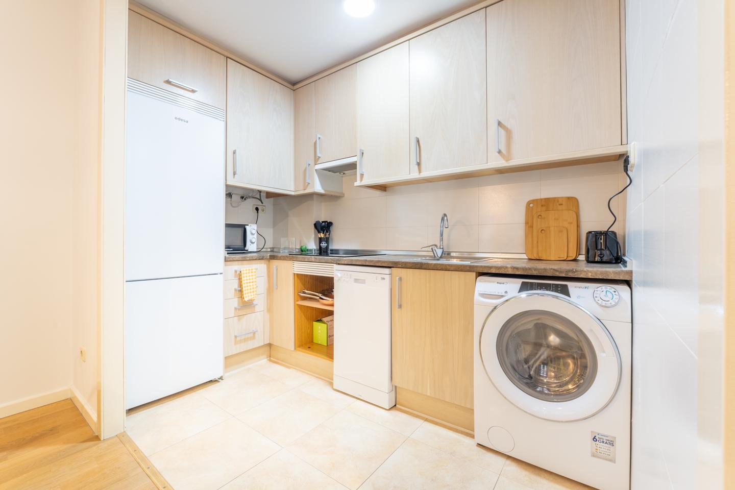 pisos en madrid · calle-de-la-magdalena-28012 2200€