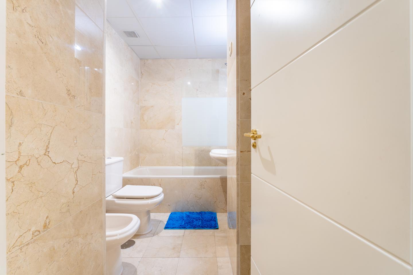 pisos en madrid · calle-de-la-magdalena-28012 2200€