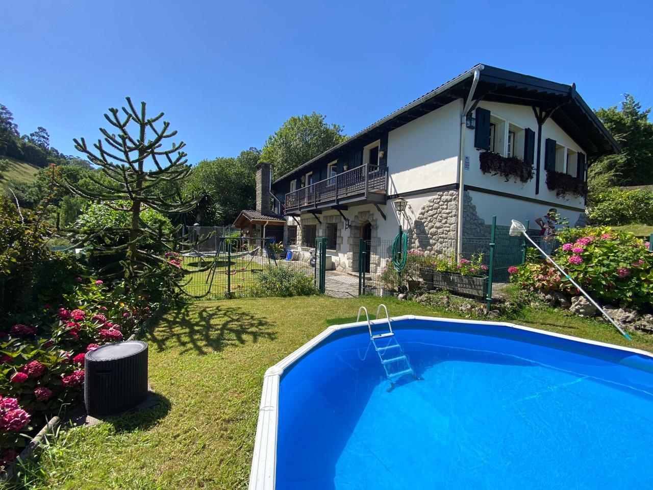 Casa / chalet en Barrio Brazomar 46, Castro-Urdiales, Cantabria de 232 m2