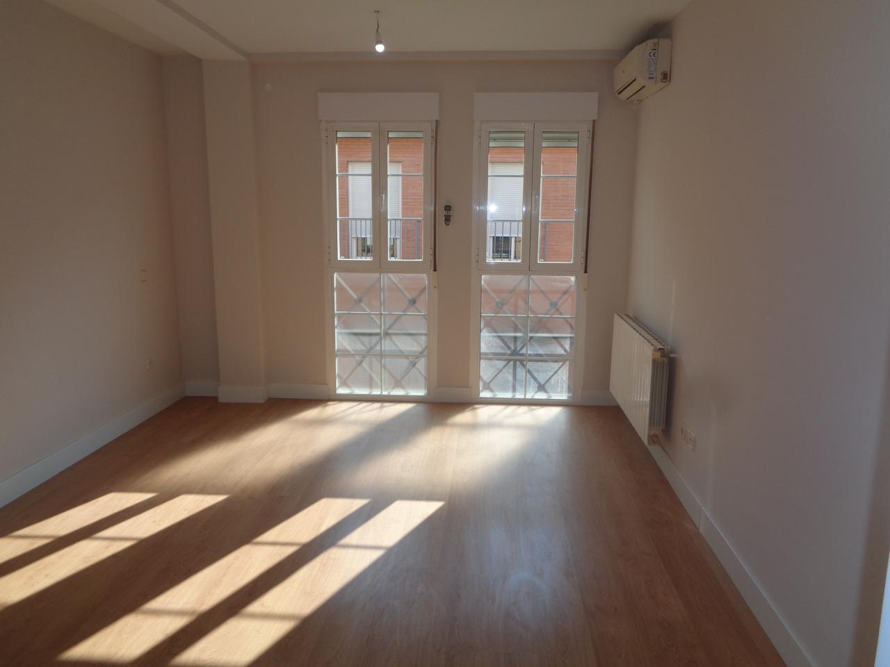 Piso en Calle del Pico Moncayo, Madrid, Madrid de 55 m2