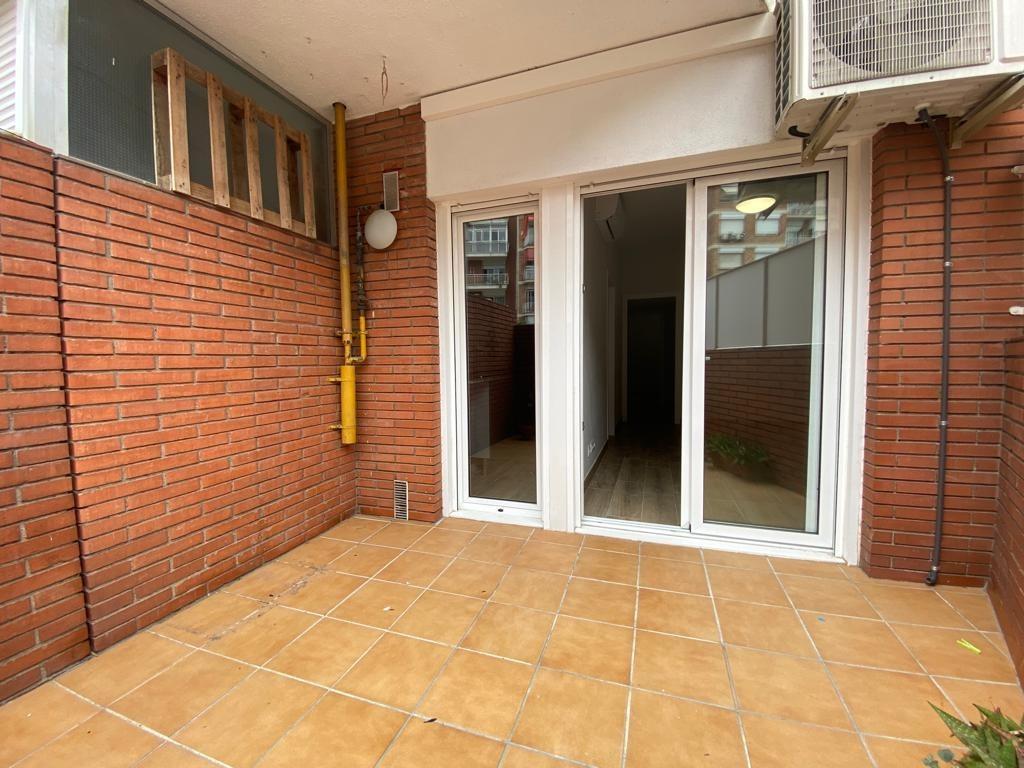 pisos en barcelona · carrer-de-floridablanca-08015 265000€