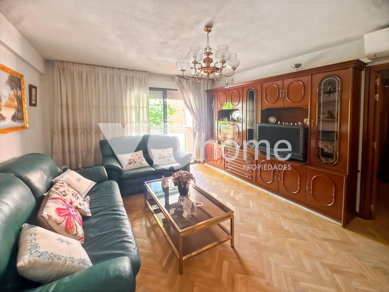 Piso en venta en Marroquina, Moratalaz.