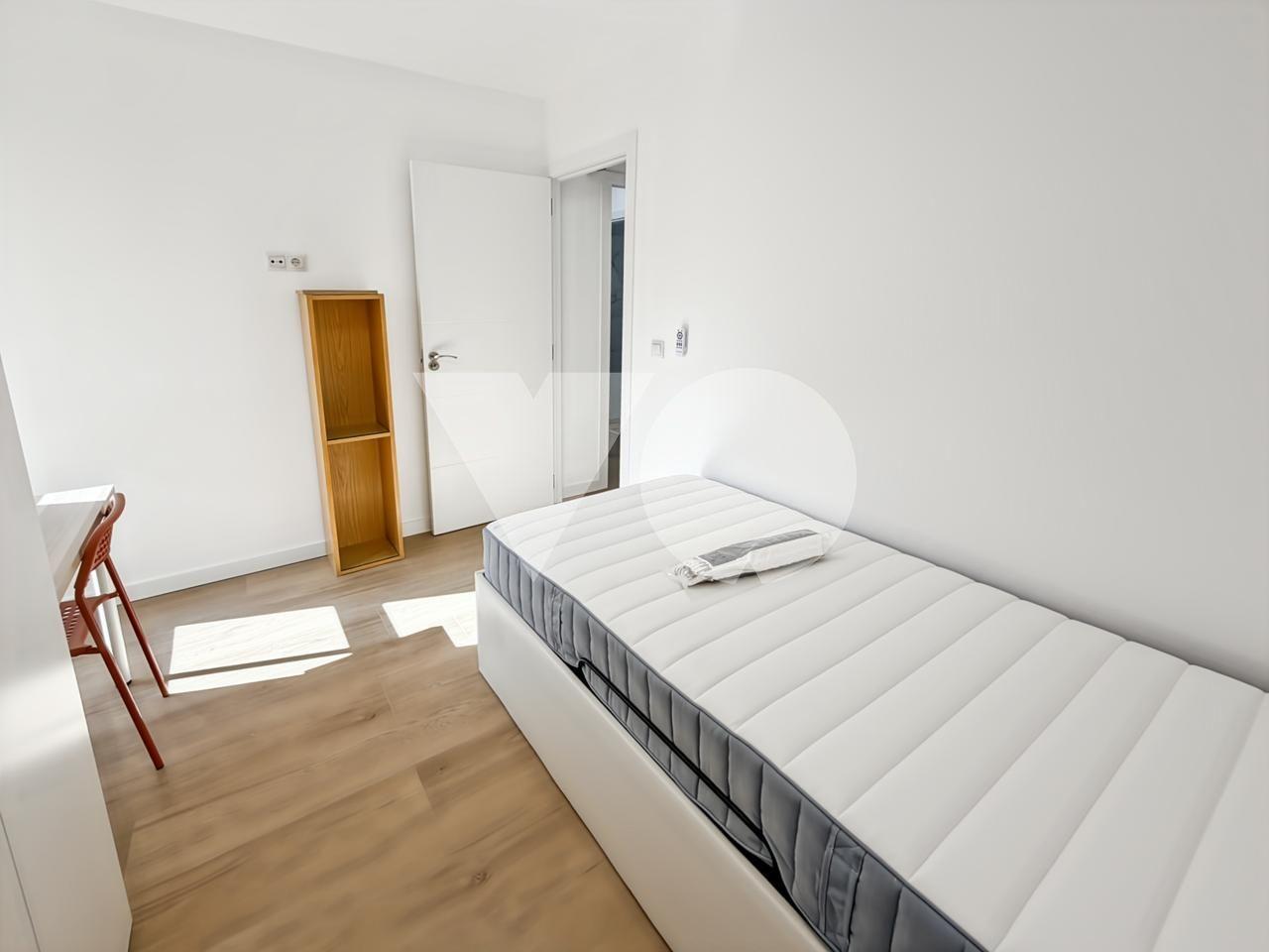 Habitación en alquiler en Arcos, Madrid.
