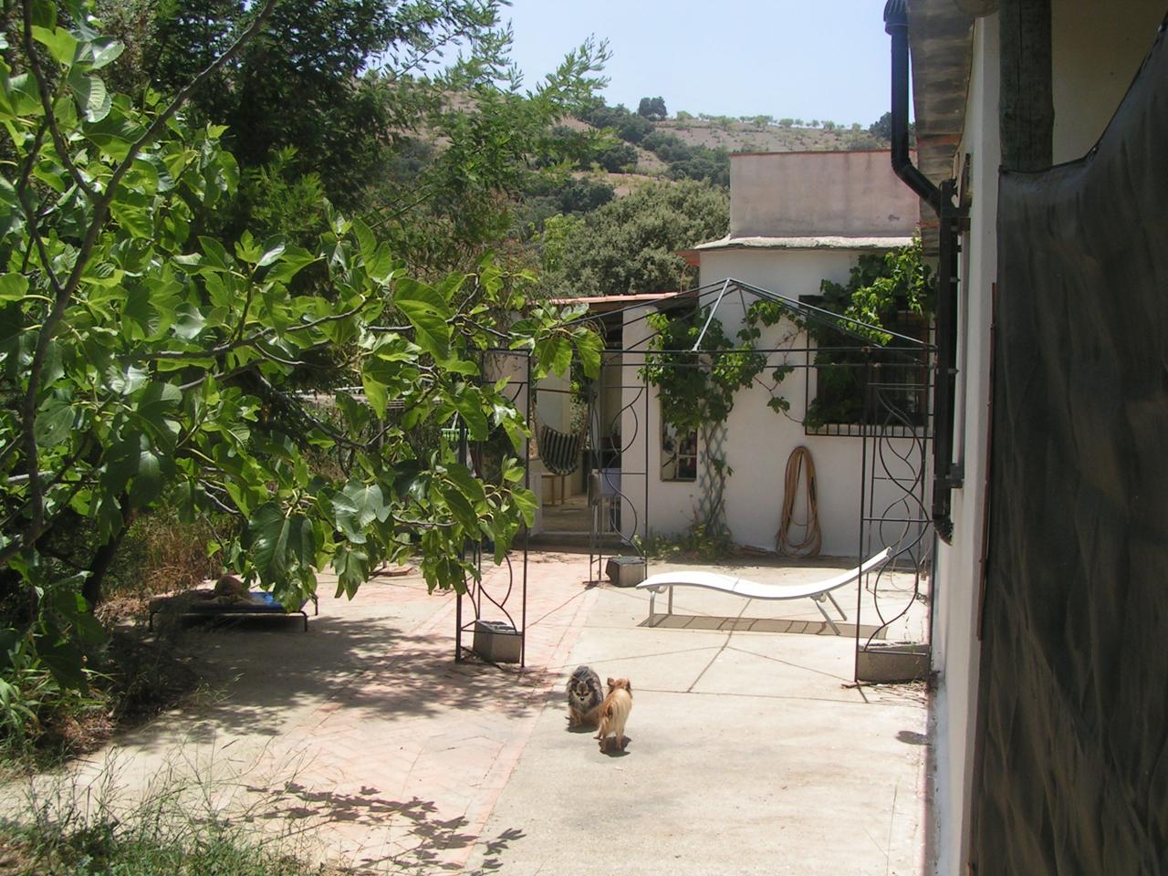 Sunshine Property | Casa Rústica en venta en Cádiar de 132 m2