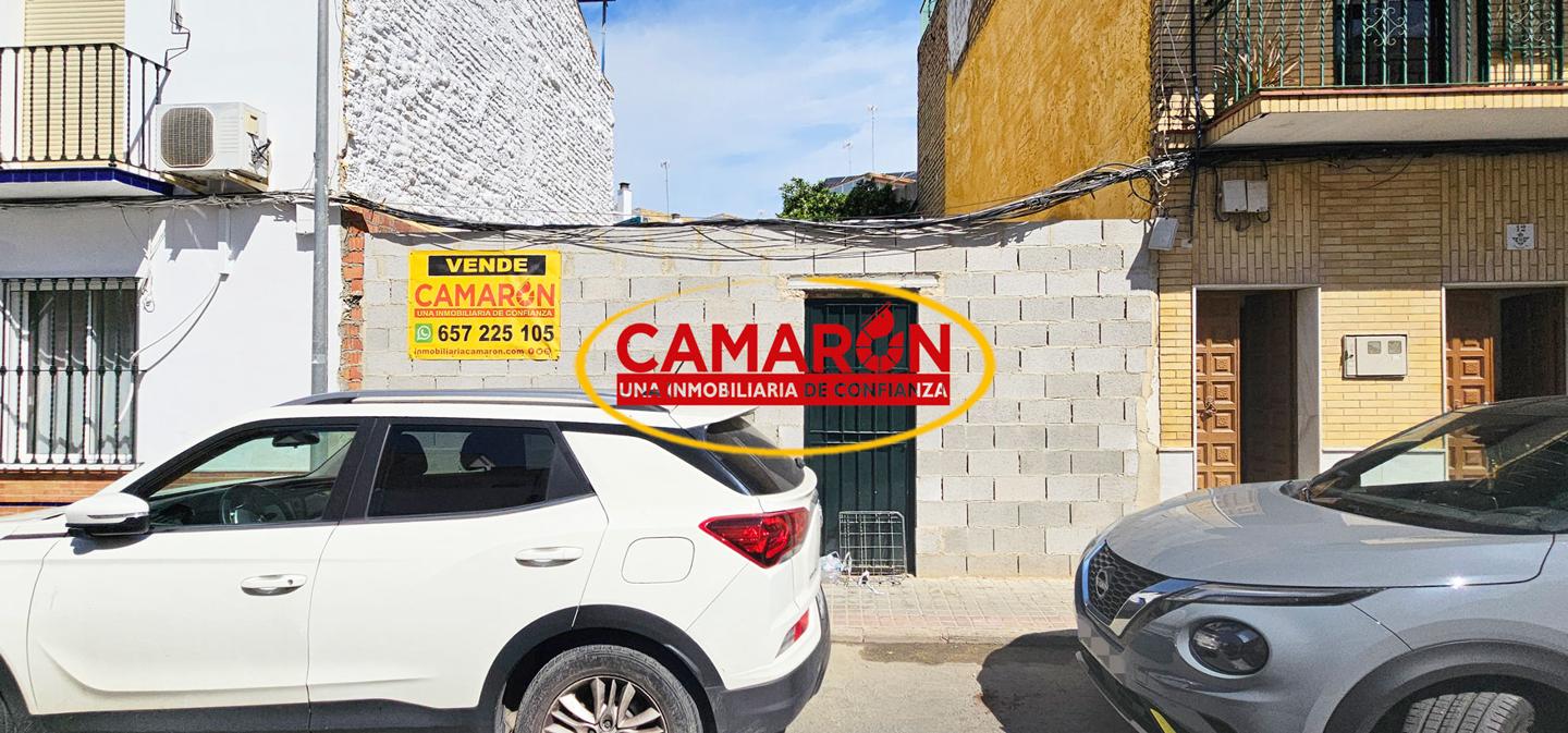 Terreno en venta en Coria del Río de 350 m2 REF:00409
